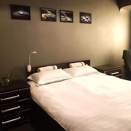 Yellow Park Hostel Koktobe ภายนอก รูปภาพ