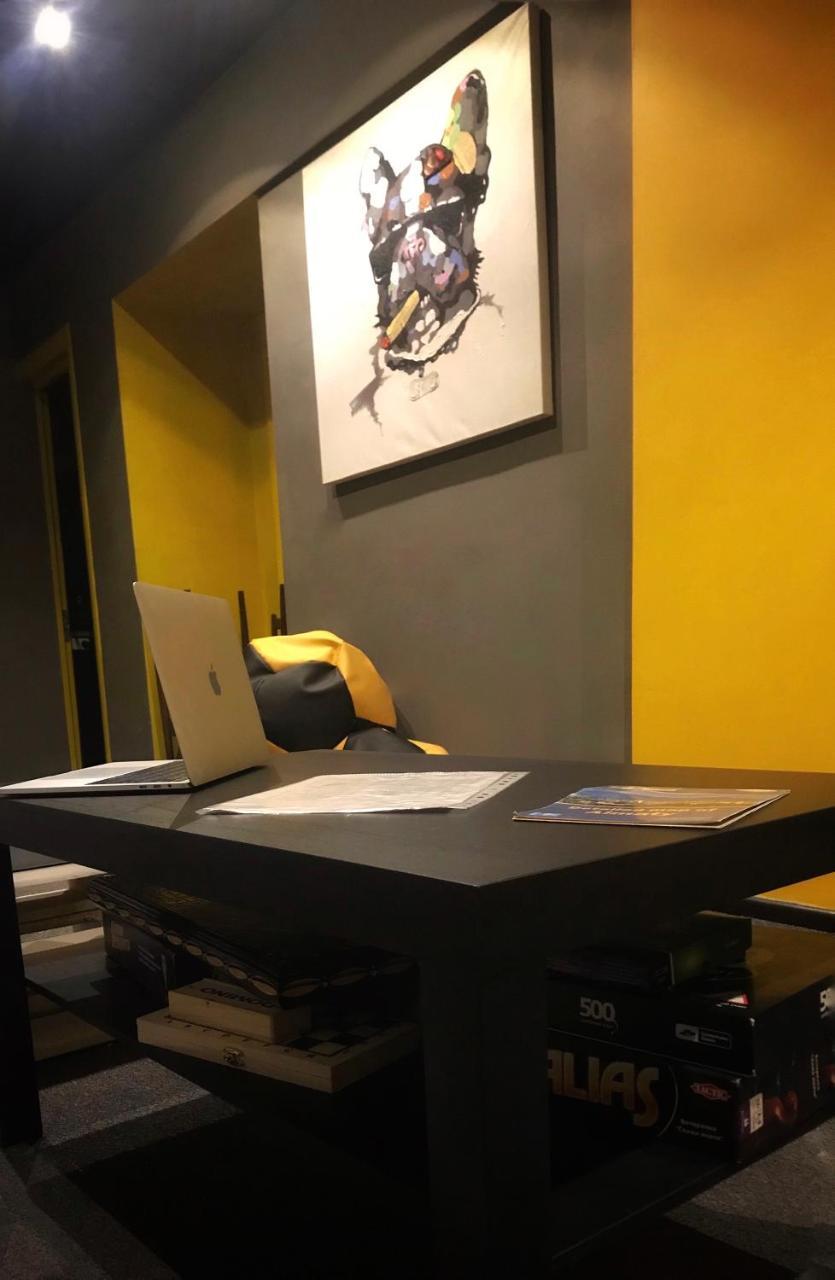 Yellow Park Hostel Koktobe ภายนอก รูปภาพ