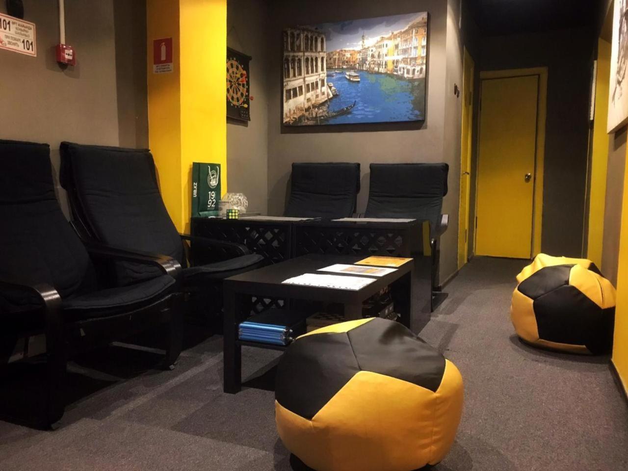 Yellow Park Hostel Koktobe ภายนอก รูปภาพ